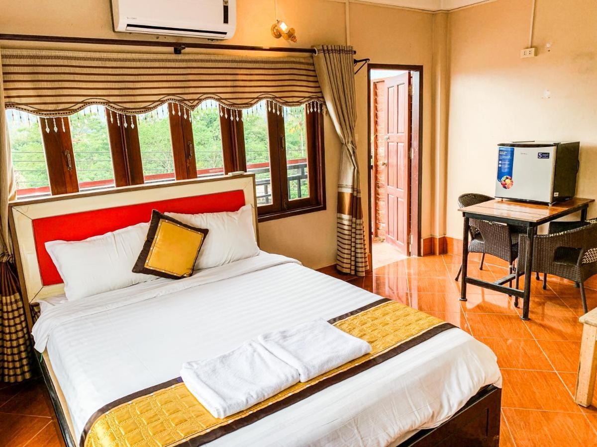 Bountang vangvieng hotel Vang Vieng Buitenkant foto