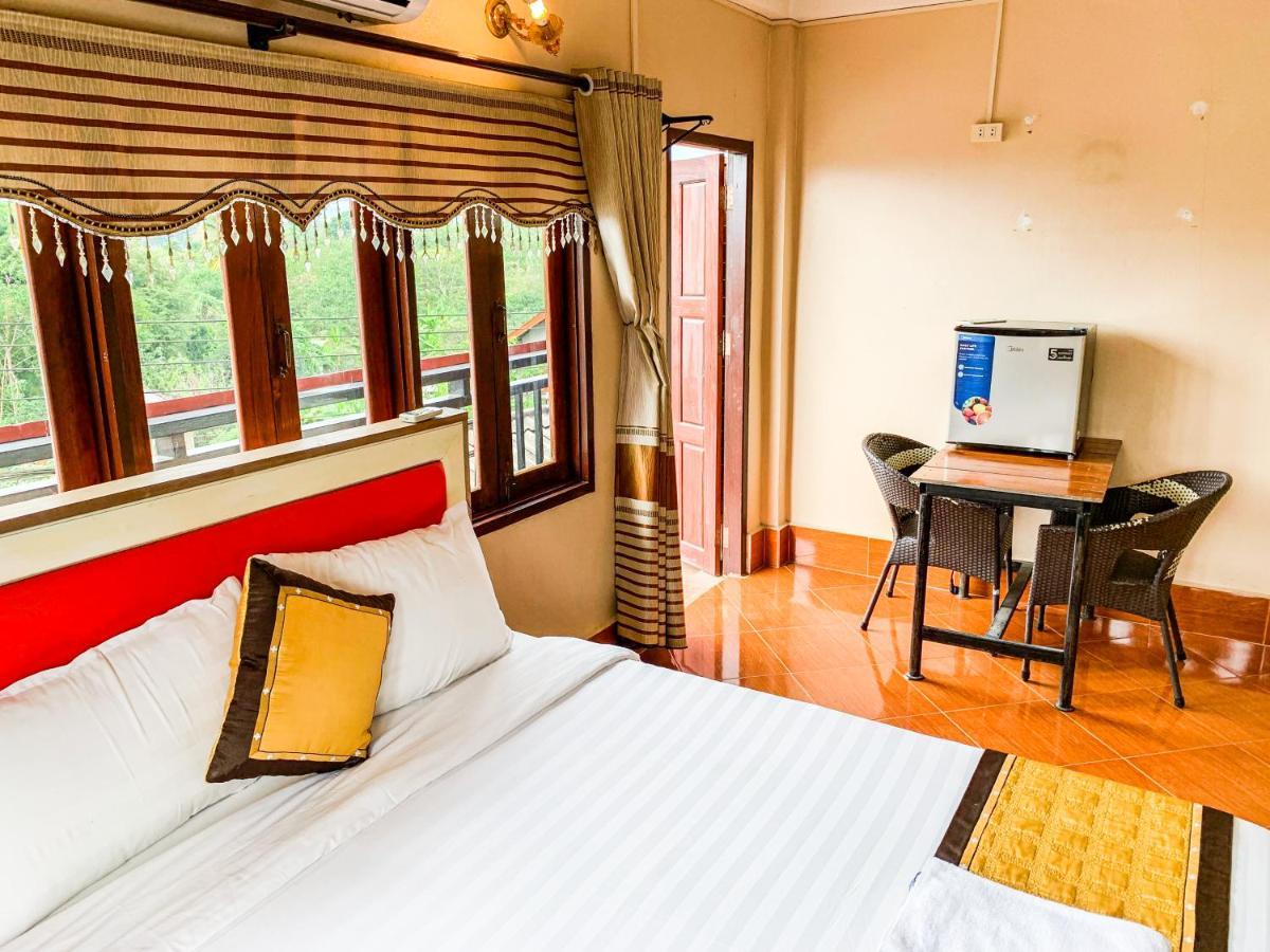 Bountang vangvieng hotel Vang Vieng Buitenkant foto