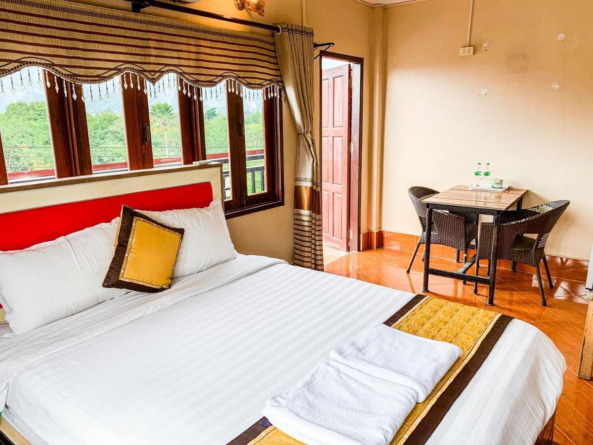 Bountang vangvieng hotel Vang Vieng Buitenkant foto