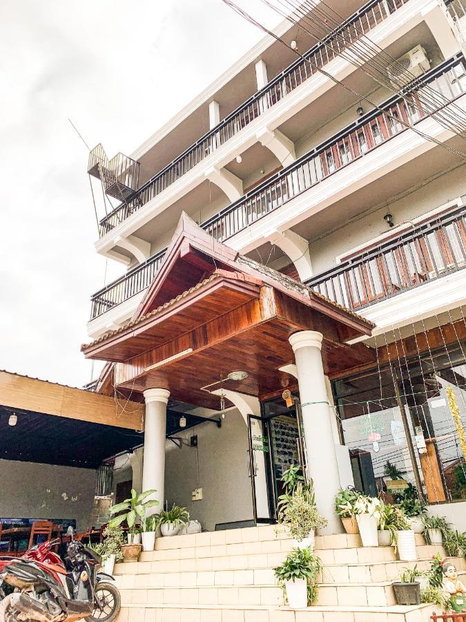 Bountang vangvieng hotel Vang Vieng Buitenkant foto