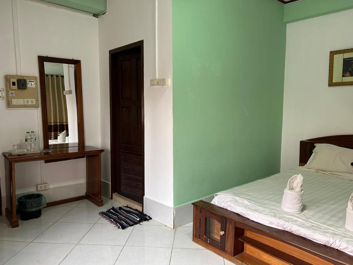 Bountang vangvieng hotel Vang Vieng Buitenkant foto