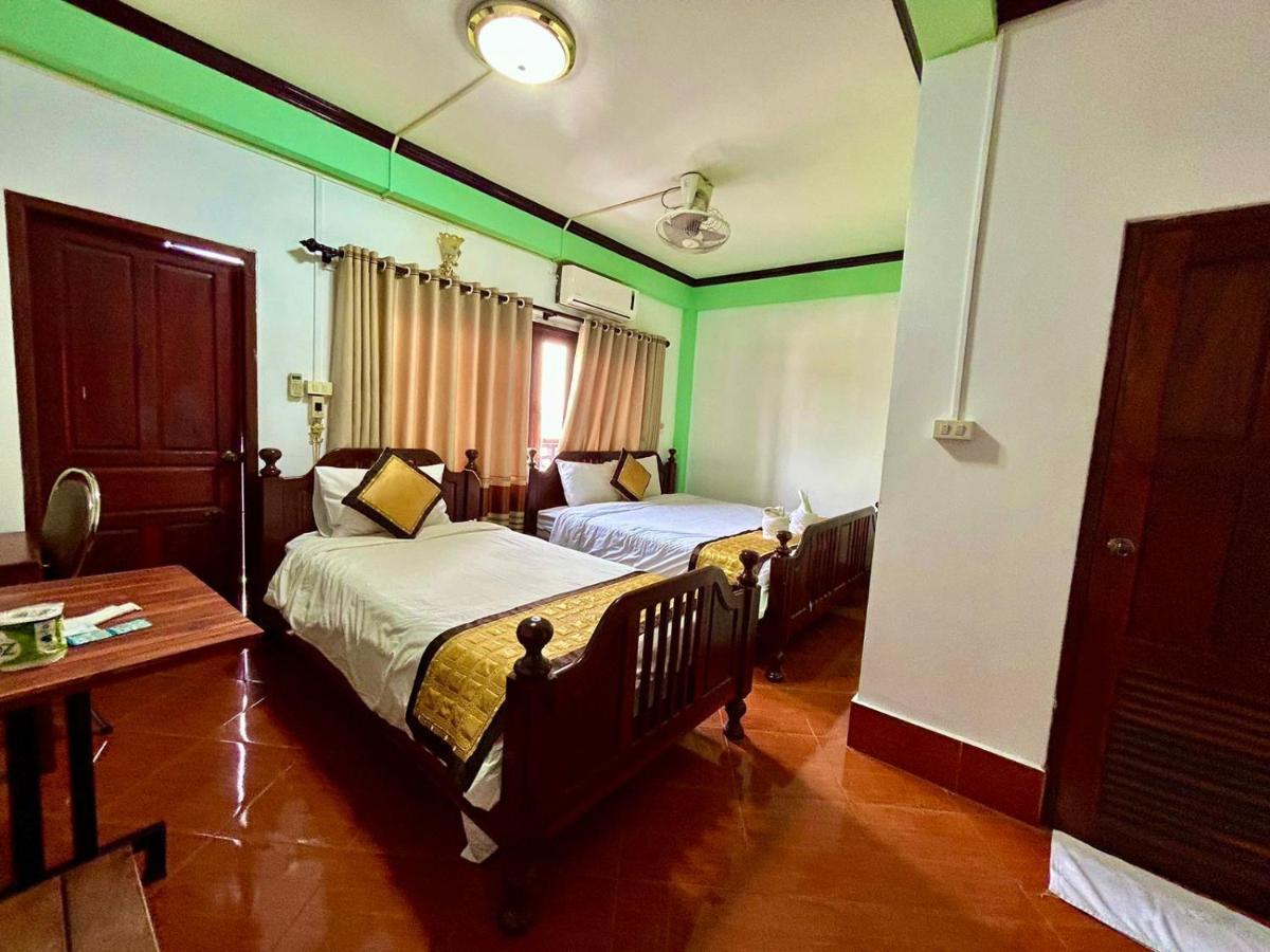 Bountang vangvieng hotel Vang Vieng Buitenkant foto